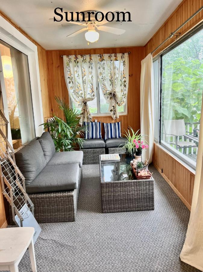 Cheerful Homestay Niagara Falls